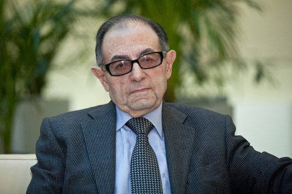 84 տարեկան հասակում մահացել է ՀՀ կենտրոնական բանկի առաջին նախագահ Իսահակ Իսահակյանը