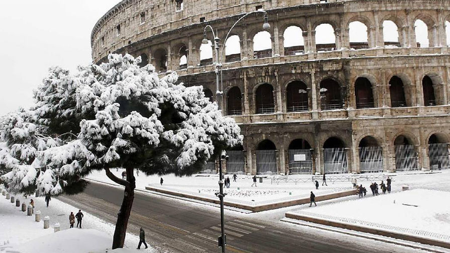 Հռոմում աննախադեպ ձյուն է տեղացել, փակ են դպրոցները և նախադպրոցական բոլոր հաստատությունները (լուսանկարներ)