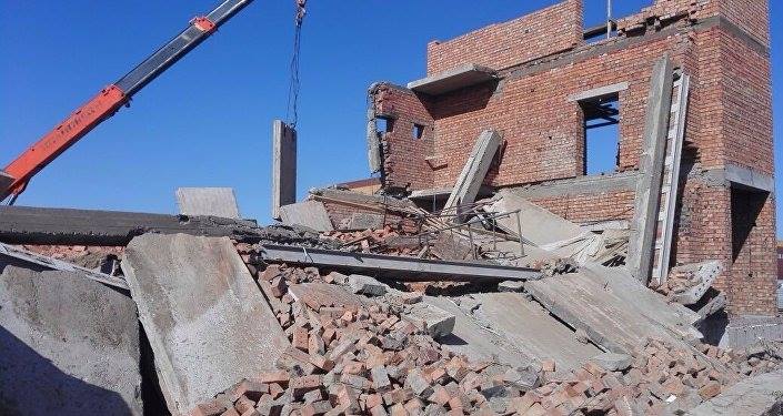Աստանայում բնակելի շենքի պատը փլվել է. կա երկու զոհ