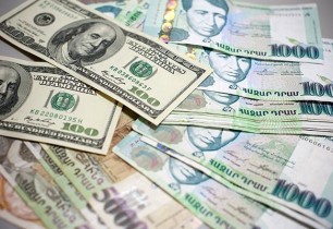 Հայաստանյան բանկերի կողմից առաջարկվող դոլարի և եվրոյի փոխարժեքները