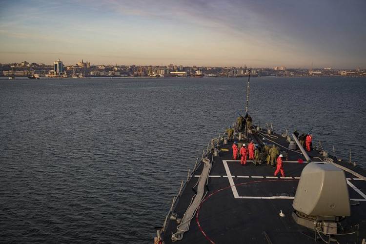 Ամերիկյան ռազմական հածանավը մուտք է գործել Օդեսայի նավահանգիստ