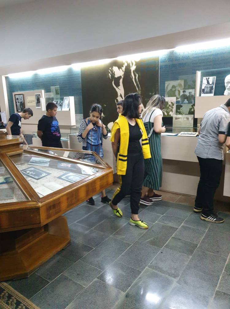 100-ից ավել թանգարաններ բաց էին այցելուների առաջ