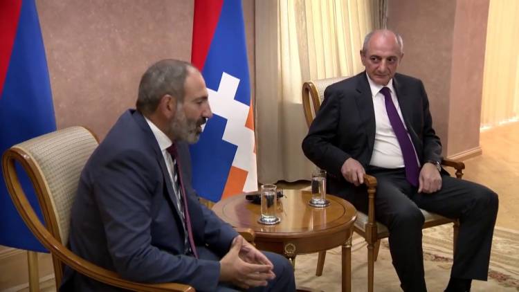 Հայաստանի վարչապետին չեն աջակցում, իսկ իրենց նախագահի՞ն
