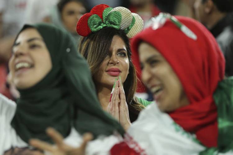 Իրանում կանանց թույլ կտան մասնակցել տղամարդկանց ֆուտբոլի հավաքականի հանդիպումներին