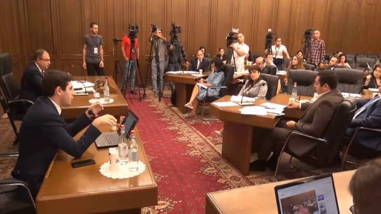 Հրայր Թովմասյանի պաշտոնանկության գործընթացի մեկնարկը տրված է
