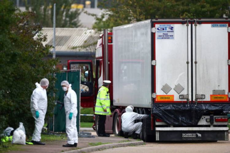 Հայտնի է բեռնատար սառնարան-մեքենայում մահացած 39 անձանց ինքնությունը