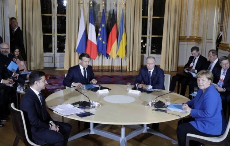 Փարիզում հանդիպել են Ռուսաստանի եւ Ուկրաինայի նախագահները