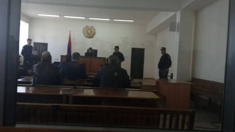 Դատական նիստին ներկայացել էր միայն Սերգո Կարապետյանը
