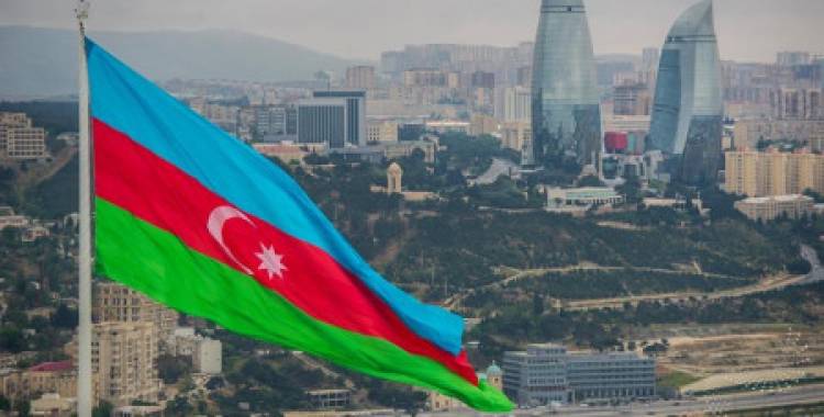 Ադրբեջանցիները լծվել են «Նեզավիսիմայա Գազետայի» պաշտպանությանը