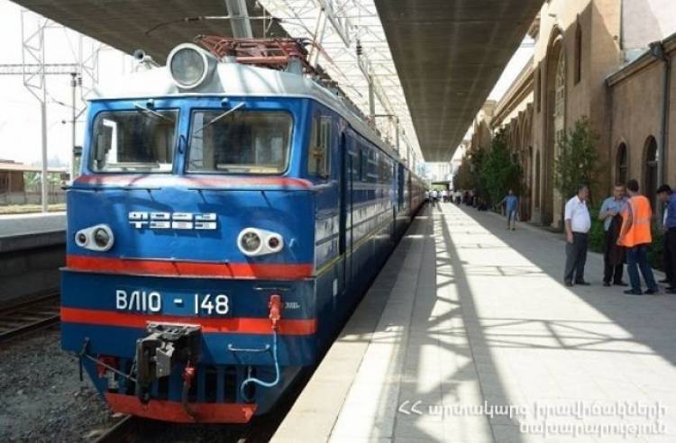 Լոռու մարզի Հարթագյուղ գյուղի մոտ 85-ամյա կինն ընկել է գնացքի տակ