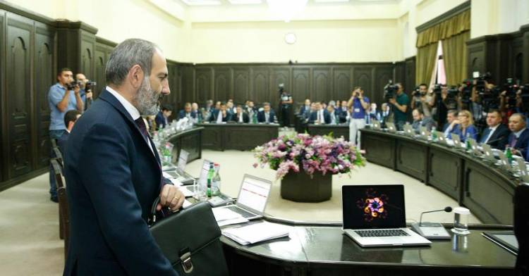 «Կառավարությունը կմուծի Նիկոլ Փաշինյանի 3-րդ մասում գտնվող տան կոմունալները»