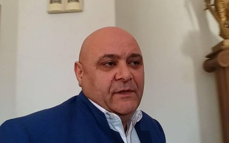 ԱԱԾ-ն մեղադրում է Սեդրակ Առուստամյանին՝ Գագիկ Խաչատրյանին կաշառք տալու մեջ