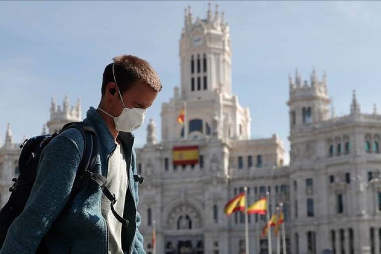 Իսպանիայում 10-օրյա սուգ է հայտարարվել՝ ի հիշատակ կորոնավիրուսից մահացածների