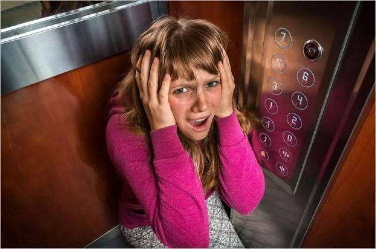 29-ամյա կնոջը փորձել են բռնաբարել վերելակում 