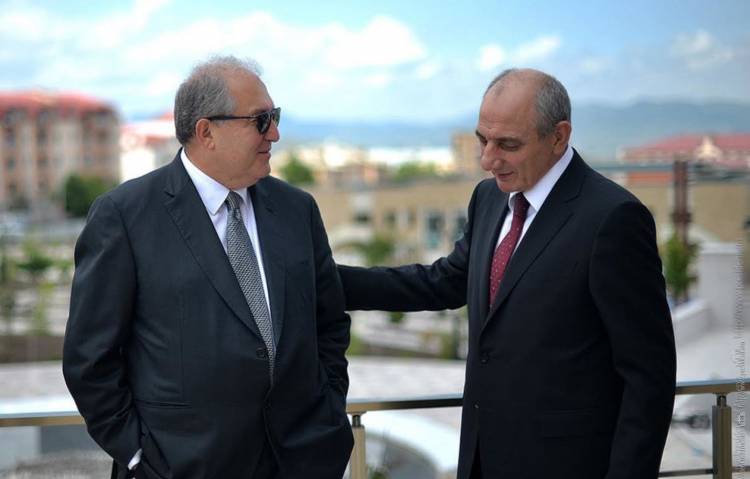 Արմեն Սարգսյանը հանդիպել է Բակո Սահակյանի հետ