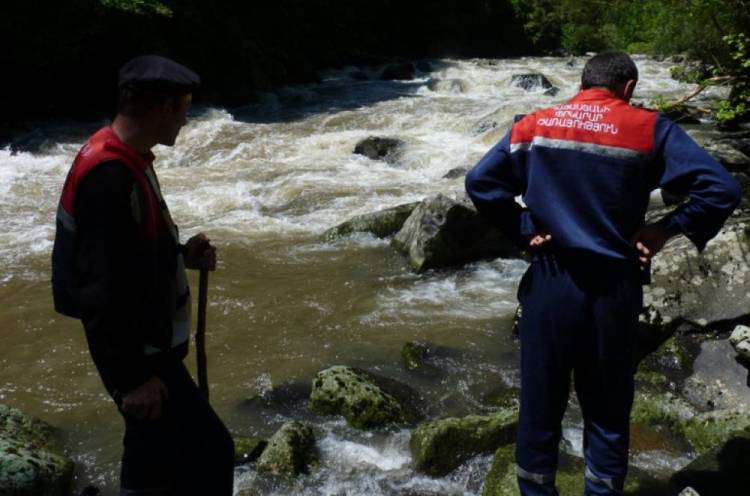 14 տարեկան պատանին ընկել է Հրազդան գետը