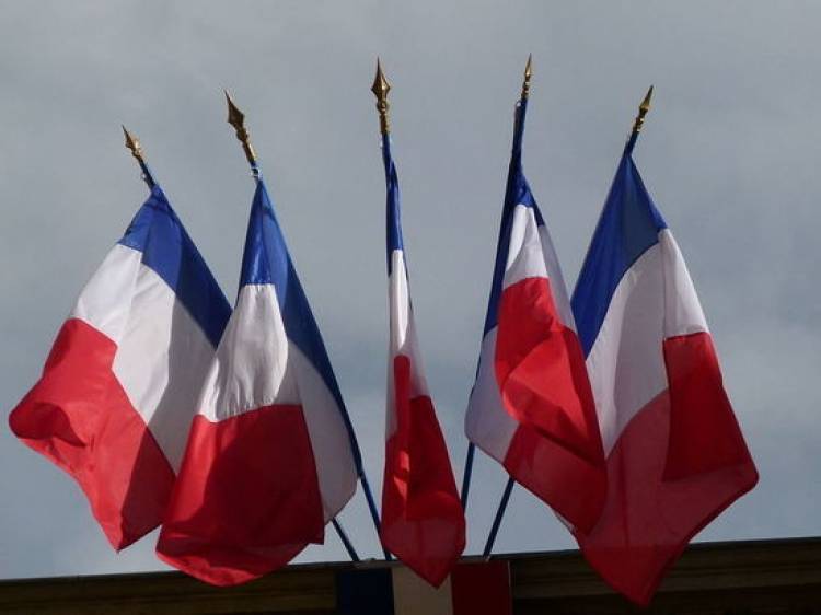 Ֆրանսիան չնայած սպառնալիքներին չի հրաժարվի իր արժեքներից