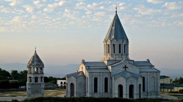 Շուշիի Ս․ Ղազանչեցոց եկեղեցին փորձ է արվում ներկայացնել ռուսական․ ինչ սպասել Բաքվի այս քայլից
