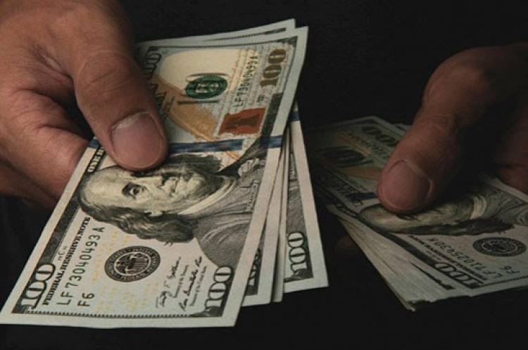 Ինչո՞վ է պայմանավորված դոլարի կուրսի նվազումը