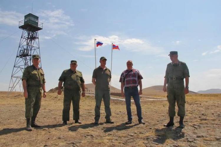 ՀՀ-ում ՌԴ դեսպանն այցելել է հայ-թուրքական սահմանին տեղակայված ֆորպոստեր և դիրքեր