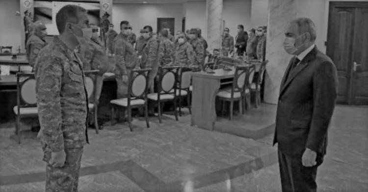 Փաշինյանի հրաժարականը պահաջող և պաշտոնազրկված զինվորականների թիվը հասավ 9-ի. Էդգար Ղազարյան