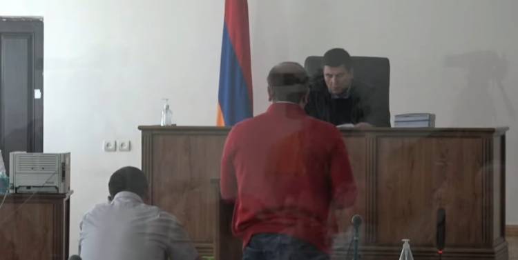 Չարչյանին ազատ արձակելու համար առաջարկվում է գրավ. ընթանում է նիստ