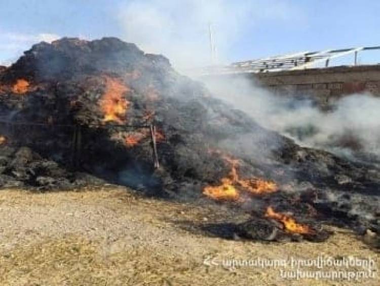 Հակկո գյուղում այրվել է մոտ 1900 հակ կուտակած անասնակեր